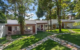 Charm Bahia Suites